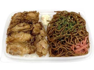 鶏めしと焼きそばのW炭水化物で849kcalのお弁当! セブン‐イレブンが「鶏めし＆焼きそば弁当」を本日21日(火)発売