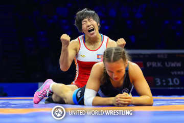 ＜レスリング＞【2025年世界選手権・レビュー（13）】女子55kg級／優勝選手・表彰式・闘いのあと