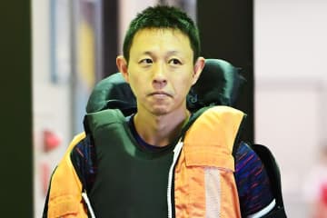 【宮島ボート】上田洋平 ４コースから差して１着「乗り味やターンのグリップ感が上向いた」