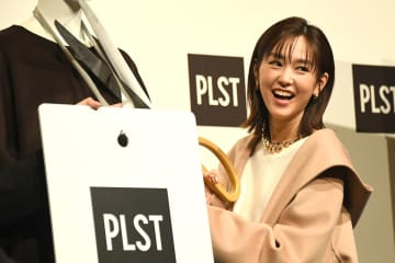 桐谷美玲が最近の気候で悩む「衣替えもいつしたらいいのか」「夏が長すぎて、秋から一瞬で冬に」