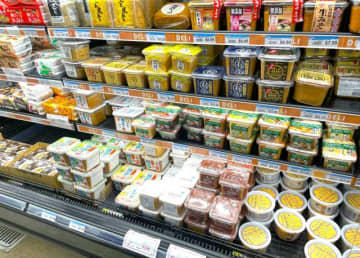 LAのスーパー探訪！ “ニジヤ＆タナカファーム”の和食材と旬のフルーツ