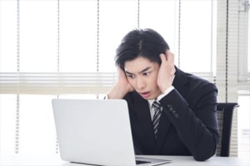 最悪…社員の「退職します」メールに、まさかの“全社員CC”で返信！ 「こんな会社が実在しています」と語る男性