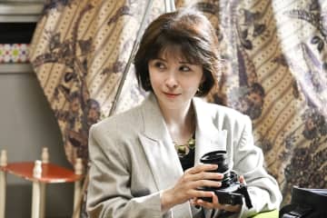 三谷幸喜作品の常連・宮澤エマが『もしがく』にゲスト出演　久部（菅田将暉）を取材するタブロイド紙記者役【コメントあり】