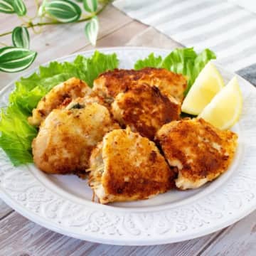 【ラップで簡単一気作り！】「洗い物少なくてラクラク♪」サクッとおいしい！鶏ささみチーズえのきカツのレシピ