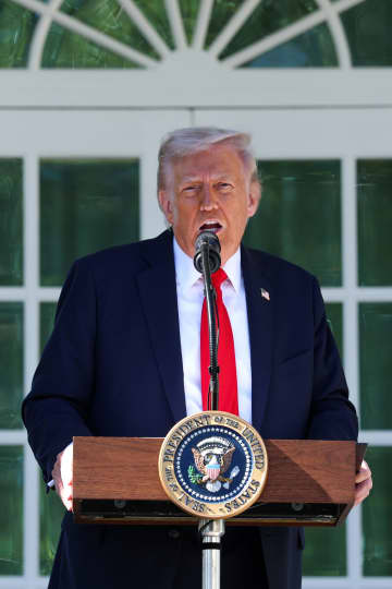 「米中首脳会談ないかも」　トランプ氏、駆け引きか