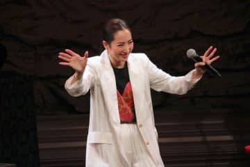真⾶聖 芸能⽣活30周年 『真⾶ 聖 30th Anniversary Live』オフィシャル舞台写真到着