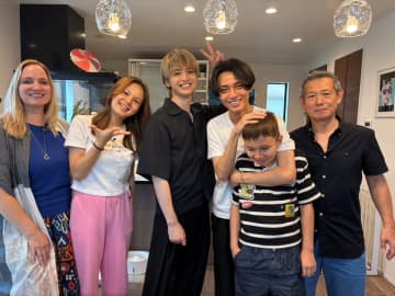 King & Prince永瀬廉「ヨーグルトいっぱい、おなかいっぱい、胸いっぱい」Kis-My-Ft2玉森裕太とブルガリアの朝ごはんを満喫