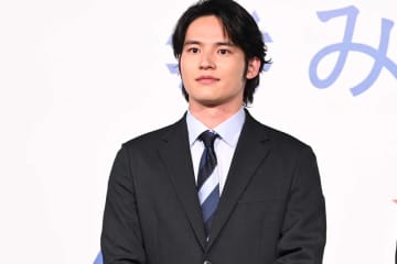 水上恒司、“履歴書には書けない経歴”を告白「大学に1か月だけ通ったという…」　スーツ着用に意欲