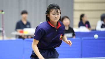 慶應義塾大・薗部美咲、フルゲーム制して初戦突破＜卓球・全日学2025/女子シングルス1回戦①＞