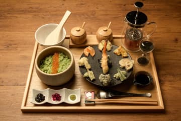 祇園に新感覚天丼専門店オープン！熱々おだしで“ひつまぶし風”に味変も