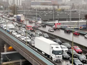 中国がレアアース輸出規制強化、西側の自動車業界が脅威に直面―中国メディア
