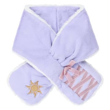 ファンタジースプリングス冬の新作ファッション　ラプンツェルのマフラーが発売