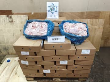 マカオ税関が運び屋向け密輸品供給拠点摘発…冷凍豚もつ肉約630キロ発見