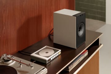 5色展開の新アクティブスピーカー『Coda W』　レコードもテレビも“これ一対”で鳴らすオールインワン