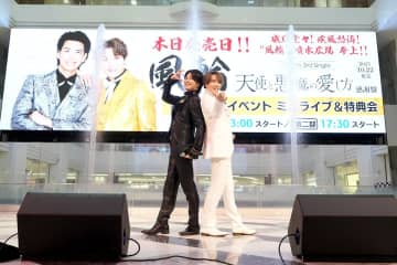 男性歌謡デュオ・風輪「年末に向けて今できることを精いっぱいやっていきたい」