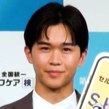 鈴木福21歳　「こんなに大きな福さんになっていて、本当に感動」現役高校生からイジられ照れ笑い