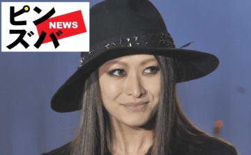 「間違いのない脚線美」「脚、ムキムキ」山田優、白フリルワンピ＆リボン靴下の“ガーリー私服”に反響