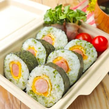 「お弁当は毎日コレにして」「巻くだけでごちそうじゃん」ウチではおにぎりより人気！リクエスト連発の絶品のり巻きレシピ