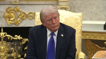 トランプ政権、ロシア石油大手2社に制裁　プーチン大統領との首脳会談は中止