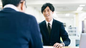 経営者が知っておきたい、10年更新の「定期保険」と「長期平準定期保険」――保障と貯蓄、最適な選択とは【公認会計士が解説】