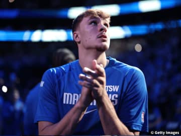 クーパー・フラッグが史上2番目の若さでNBAデビュー戦に先発…レブロンに次ぐ18歳305日