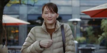 綾瀬はるか&松下洸平出演、ユニクロ「パフテック」のCMで流れる曲は?