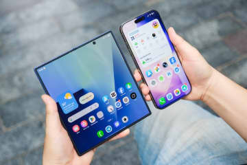 毎年「新タイプのiPhone」登場か。折りたたみ、20周年記念、クラムシェル型