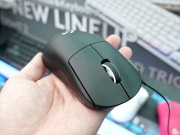 人気ゲーミングマウスの廉価モデル「PRO X SUPERLIGHT 2 SE」がロジクールから
