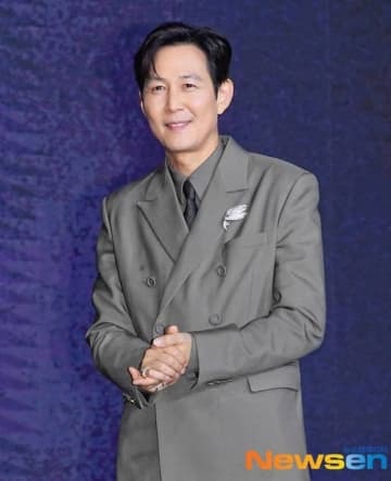 「イカゲーム」出演イ・ジョンジェを名乗る“ロマンス詐欺事件”が発生…50代女性が約5000万円の被害に