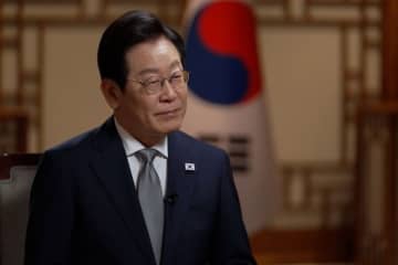 韓国大統領、トランプ氏を「調停者」として歓迎　貿易摩擦は重要視せず