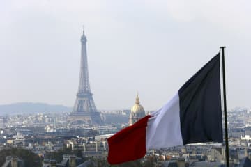 フランスの富裕層資産、スイス・ルクセンブルクに逃避