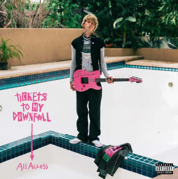 mgk、『Tickets To My Downfall』5周年記念盤リリース決定！新たに収録される2つの未発表曲のミュージック・ビデオも公開