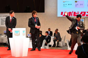 【ドラフト】藤川監督　〝２年越しの恋〟立石正広を引き当てる！「野球技術も全て素晴らしい」