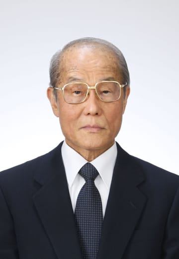 小笠原日出男さん死去　旧東海銀、最後の頭取