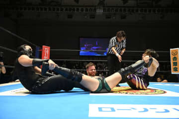 【新日本・ＳＪＴＬ】ＩＷＧＰジュニアタッグ王者ＤＯＵＫＩ＆ＳＨＯが白星発進「全部俺らに勝ち点よこしやがれ」