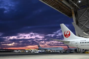 JAL SKY MUSEUM、11月から見学枠大幅拡大　夕暮れ時の格納庫ツアーも