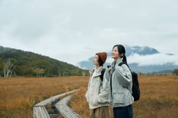開業2週間で完売！星野リゾート初の山ホテル「LUCY尾瀬鳩待」2026年宿泊予約開始！鹿児島睦氏デザインの【宿泊者限定マグカップ】も初公開！