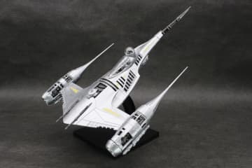「1/48 マンダロリアン N-1スターファイター」レビュー【#スター・ウォーズ】劇中の機体組み立てシーンで見られたパーツやメカも忠実に再現。マンダロリアン2代目の愛機