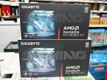 白い3連ファンクーラーを搭載したRadeon RX 9070 XT/RX 9060 XTがGIGABYTEから