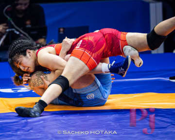 ＜レスリング＞【2025年世界選手権・レビュー（15）】女子59kg級／優勝選手・表彰式・闘いのあと