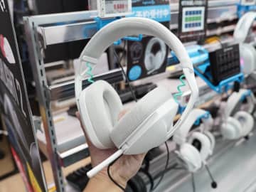 軽量設計のワイヤレスゲーミングヘッドセット「G321 LIGHTSPEED」がロジクールから