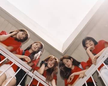 LE SSERAFIM、2曲収録の1st Single『SPAGHETTI』ハイライトメドレー＆トラックリスト公開