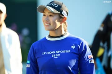 中村心がツアー初V &シード獲得に向け好発進　大型ヘッドに合う“閉じて開く”スイングで飛ばしていた！【プロコーチが解説】