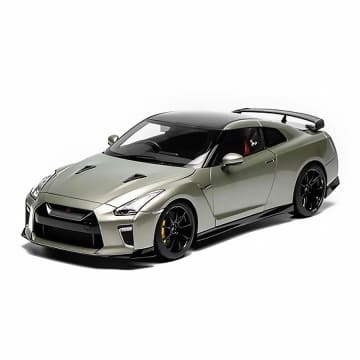 「GT-R NISMO T-Spec 2022」が1/18スケールで降臨！ドア・ボンネット開閉可能の超精巧ダイキャストモデル！