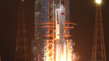 中国、通信技術試験衛星20号の打ち上げに成功