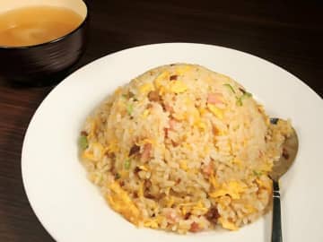 【全国チャーハン巡り】中國料理 成記［せいき］（埼玉・越谷）　フードジャーナリスト・はんつ遠藤が行く！