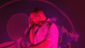 ヒロミ「機械で出してる音みたい」 ビートボックスの世界チャンピオン・NaPoMが繰り出す世界一の低音に驚き