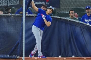 2階席でも見上げた打球…大谷150m弾に敵地スタッフが唖然　頭抱えて“思考停止”