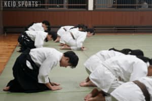 p【What is 〇〇部？】「稽古あるのみ」心を磨き 技を極める武道の真髄／File.30　合氣道部/p