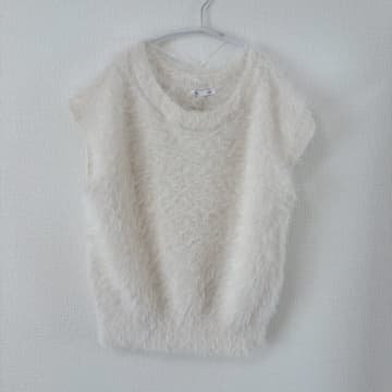 GUの着心地ふわふわニットで秋モード突入！ゆるっとレイヤードでも上品見えが叶う旬トップス♡